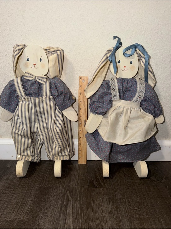 Other - Vintage Country Wooden Shelf Sitter Bunny Couple - Set of 2